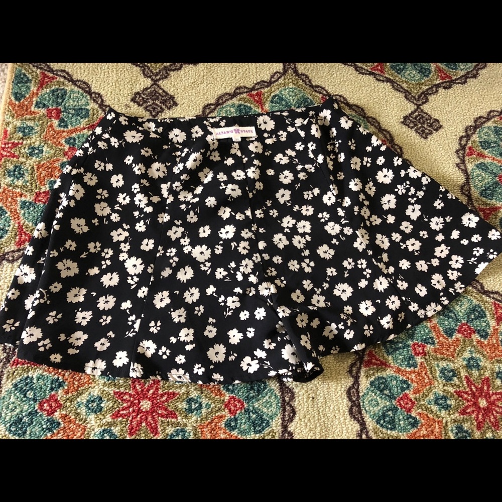 Altar'DState Shorts
